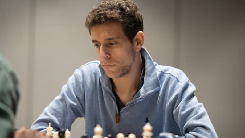 Muere Daniel Naroditsky, gran maestro del ajedrez estadounidense, a los 29 años