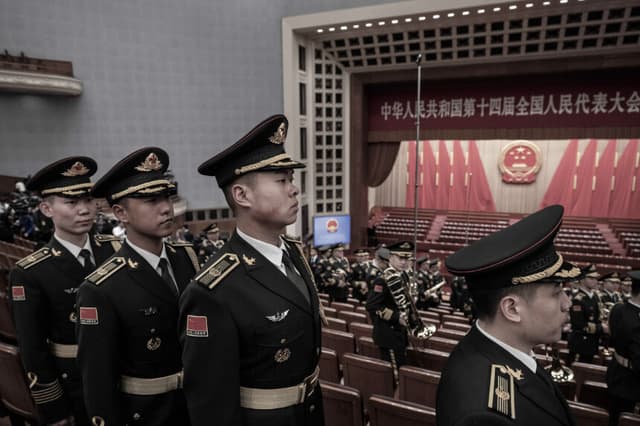 Amplían purga militar en Beijing, afirma denunciante