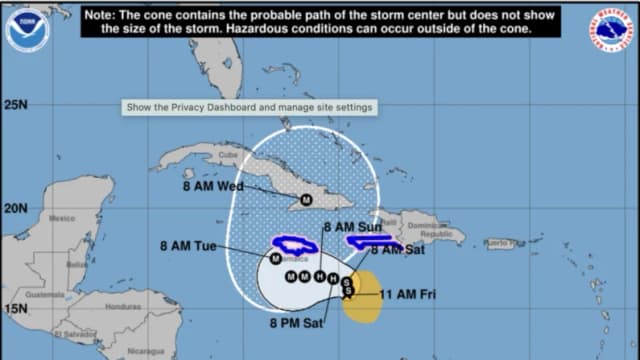 Trayectoria prevista de la tormenta tropical Melissa por el Centro Nacional de Huracanes al 24 de octubre de 2025. (NOAA/NWS/NHC)