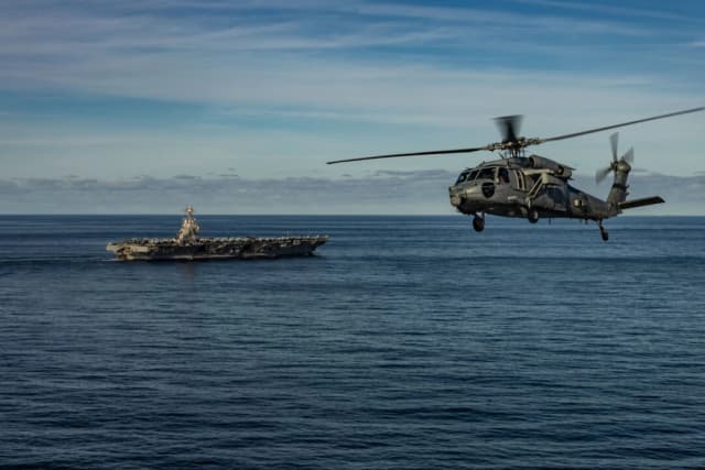 EE.UU. envía grupo de ataque naval a Latinoamérica: lo que debes saber