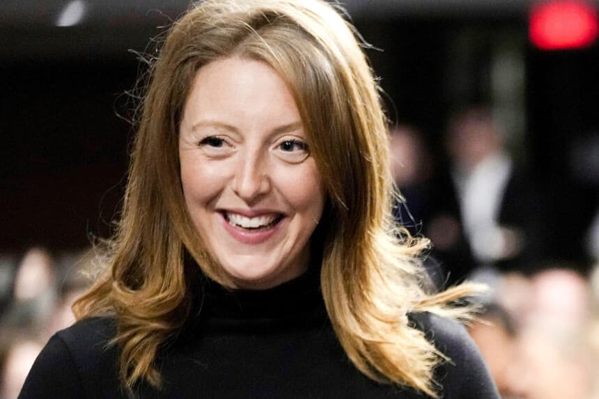 La Dra. Casey Means asiste a la audiencia de confirmación de Robert F. Kennedy Jr. para el cargo de secretario de Salud y Servicios Humanos, en el Capitolio de Washington, el 29 de enero de 2025. (Ben Curtis/AP Photo).