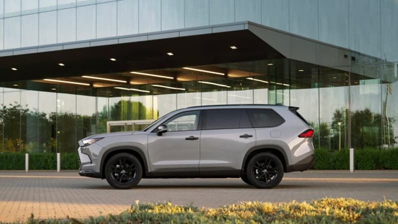 2025 Toyota Grand Highlander hibrido. ¿Mientras más grande, mejor?