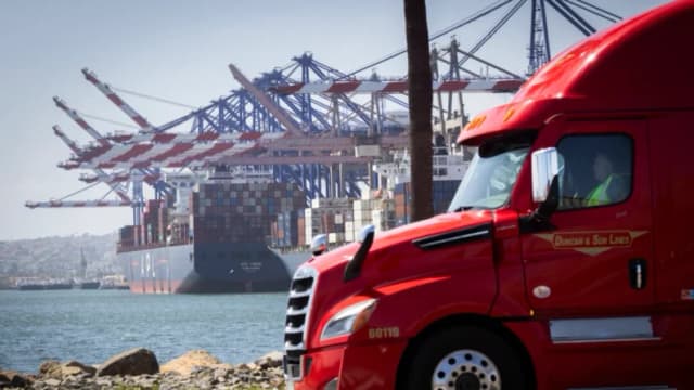 Más de 140 camioneros inmigrantes ilegales entre 223 detenidos en una operación policial en Indiana