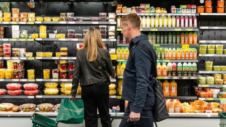 Tras expiración de beneficios SNAP, aquí hay 6 maneras de estirar su presupuesto para alimentos
