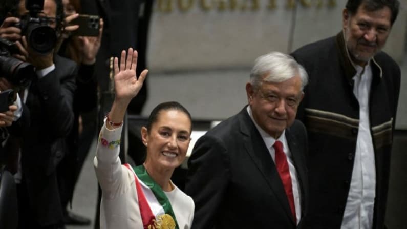 La triste historia de la cándida Claudia y su despiadado padrino político