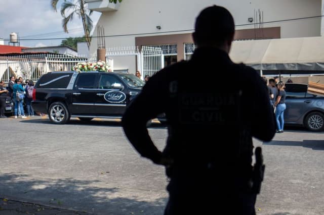 Asesinan a Carlos Manzo: ¿México a la deriva?