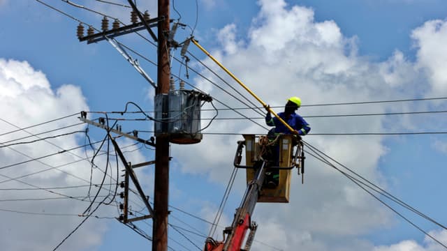 Cuba sufre apagones masivos tras el paso del huracán Melissa y la escasez de energía