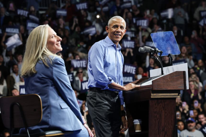 Obama se une a la campaña electoral en el último empujón de los demócratas antes de las elecciones