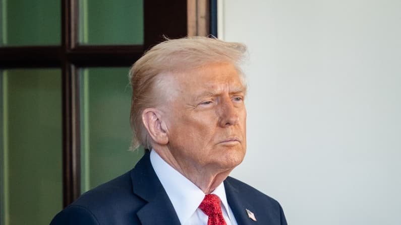 Trump dice que los beneficios del SNAP no se entregarán hasta que el gobierno vuelva a abrir