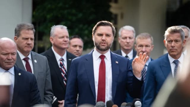 Vance advierte que los republicanos deben mejorar la "movilización de votantes" para la próxima elección