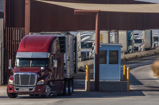 México establece límite a 10 años de antigüedad para la importación de vehículos diésel