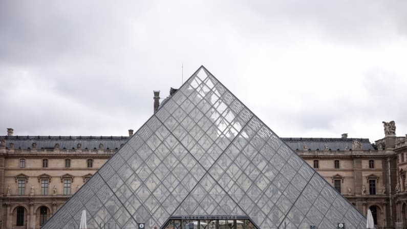 El Louvre, bajo la lupa por privilegiar la compra de obras sobre la seguridad del museo