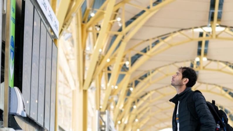 El cierre reducirá vuelos en 40 aeropuertos: Lo que debes saber