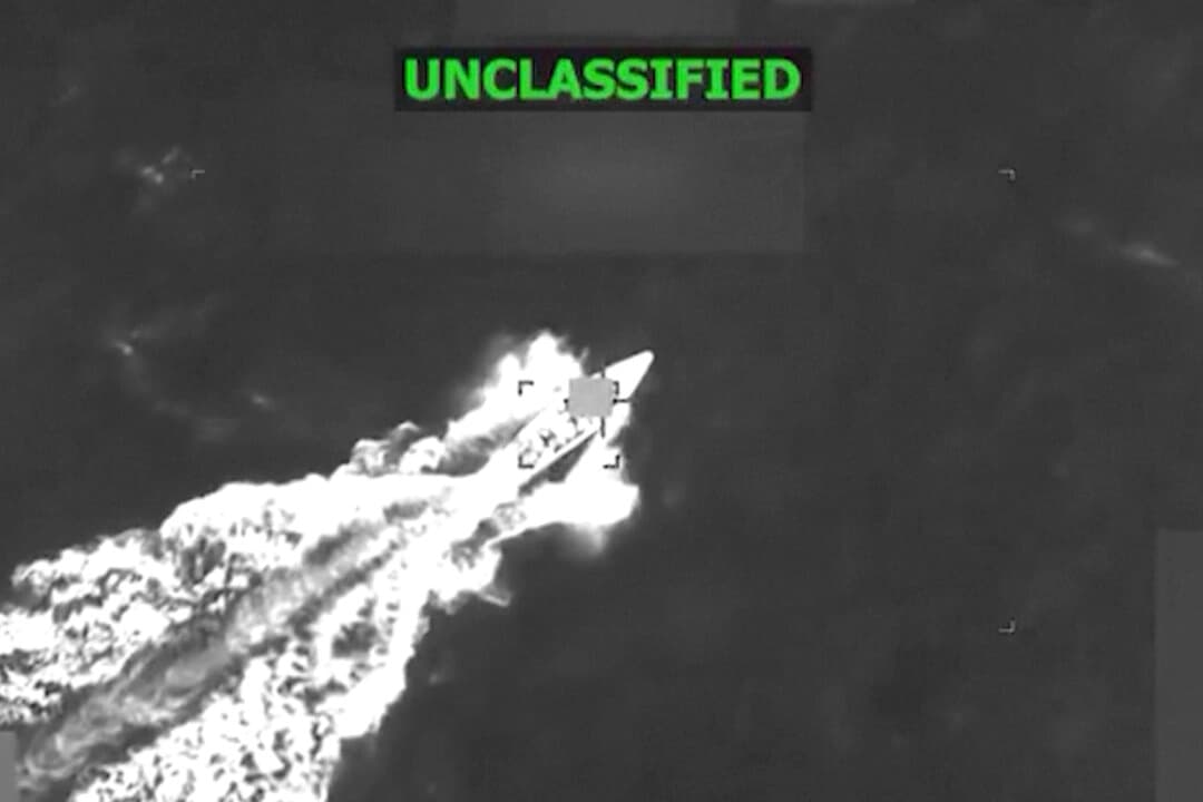 EE. UU. ataca otro barco con drogas en el Caribe y mata a tres personas a bordo