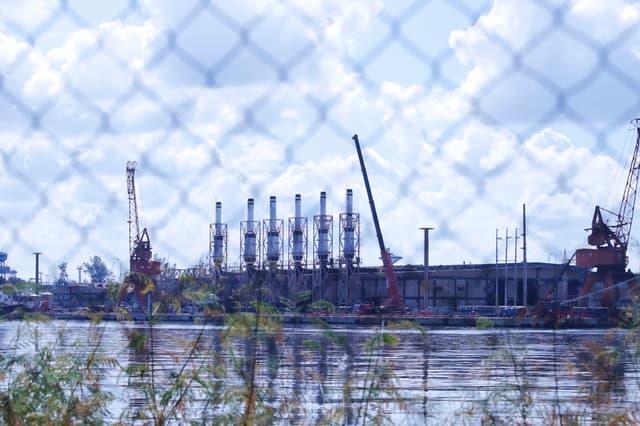 Crisis energética y tormenta Melissa agravan los apagones en Cuba