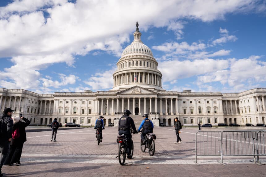 El edificio del Capitolio de los Estados Unidos en Washington, el 10 de noviembre de 2025. (Madalina Kilroy/The Epoch Times).