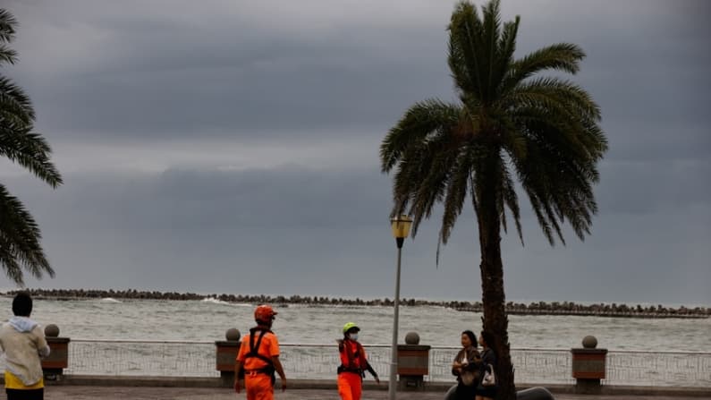 Taiwán en máxima alerta: Evacúan a más de 3000 personas por la llegada del tifón Fung-wong
