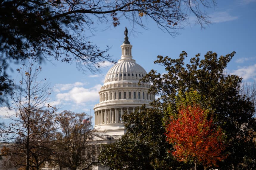 El edificio del Capitolio de los Estados Unidos en el 41.º día del cierre del Gobierno, el más largo de la historia de los Estados Unidos, en Washington, el 10 de noviembre de 2025. (Madalina Kilroy/The Epoch Times).