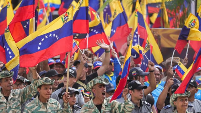 Venezuela moviliza fuerzas militares ante presencia de EE. UU. en la región