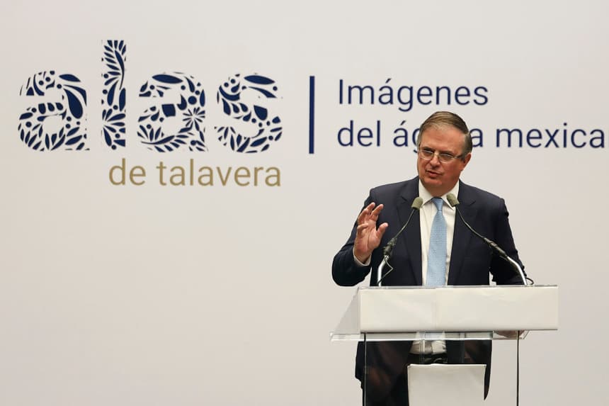 El secretario de Economía, Marcelo Ebrard, habla en conferencia de prensa. Imagen de archivo. (EFE/Sáshenka Gutiérrez)