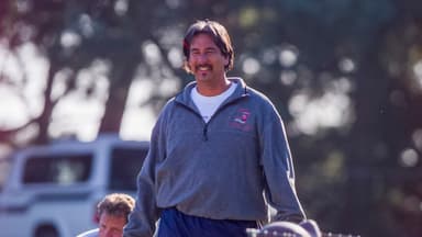 Muere John Beam, entrenador que apareció en la docuserie de Netflix “Last Chance U”, tras tiroteo