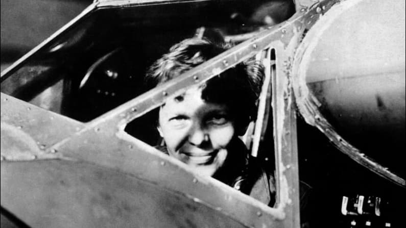 Gobierno de Trump desclasifica archivos sobre la desaparición de Amelia Earhart