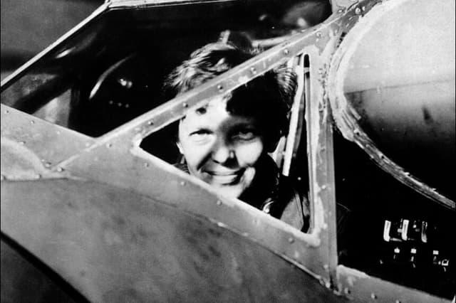Gobierno de Trump desclasifica archivos sobre la desaparición de Amelia Earhart
