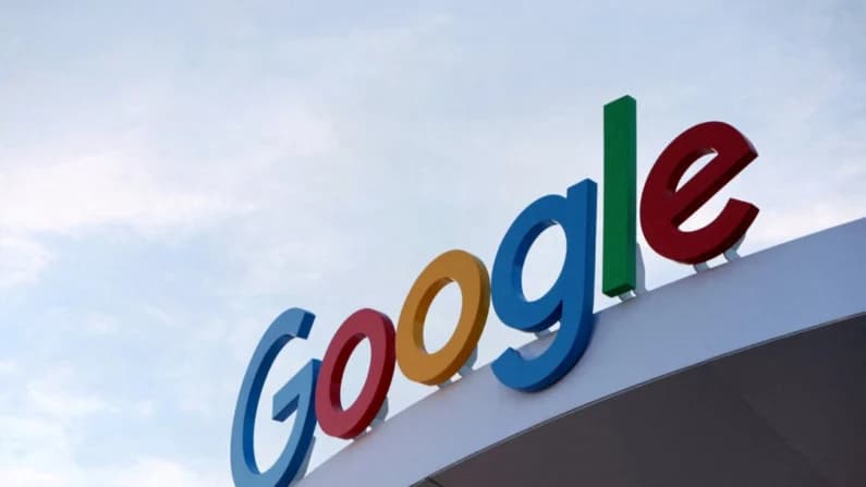 Condenan a exingeniero de Google por robar secretos de infraestructura de IA para empresas chinas