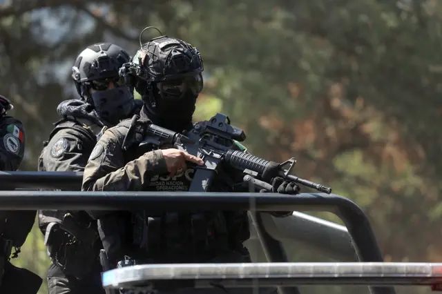 Operativo contra ‘el Camaleón’, líder regional del CJNG, deja 2 muertos y bloqueos en Michoacán