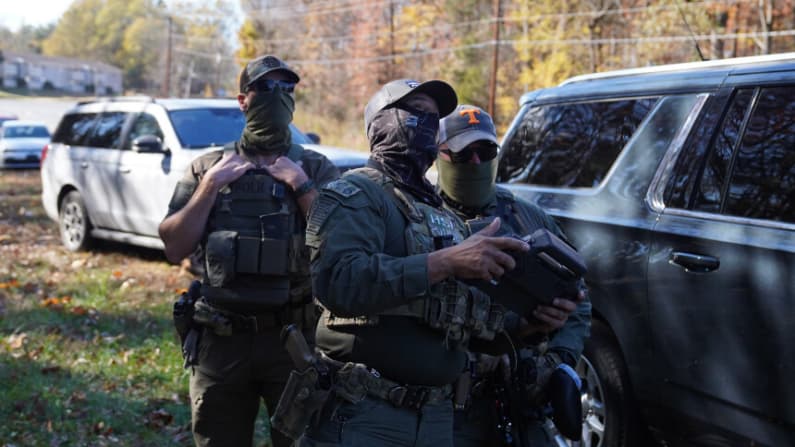 Nuevo incidente de embestida vehicular contra las fuerzas del orden en Carolina del Norte