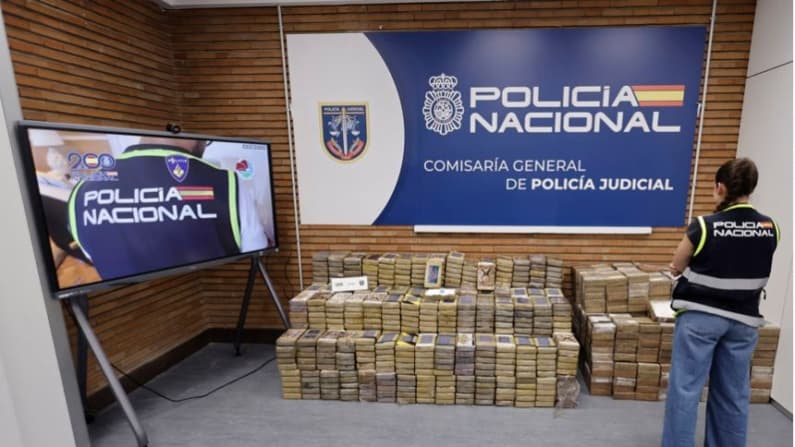 Policía española desarticula oficina vinculada al CJNG y detiene a 20 personas