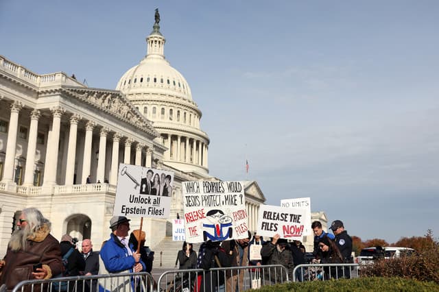 Senado aprueba divulgar archivos de Epstein y envía el proyecto de ley al presidente Trump