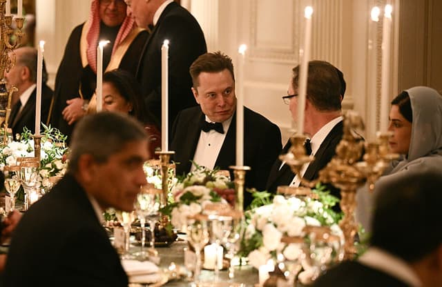 Musk se suma a Trump y al príncipe saudí en una exclusiva cena de gala en la Casa Blanca