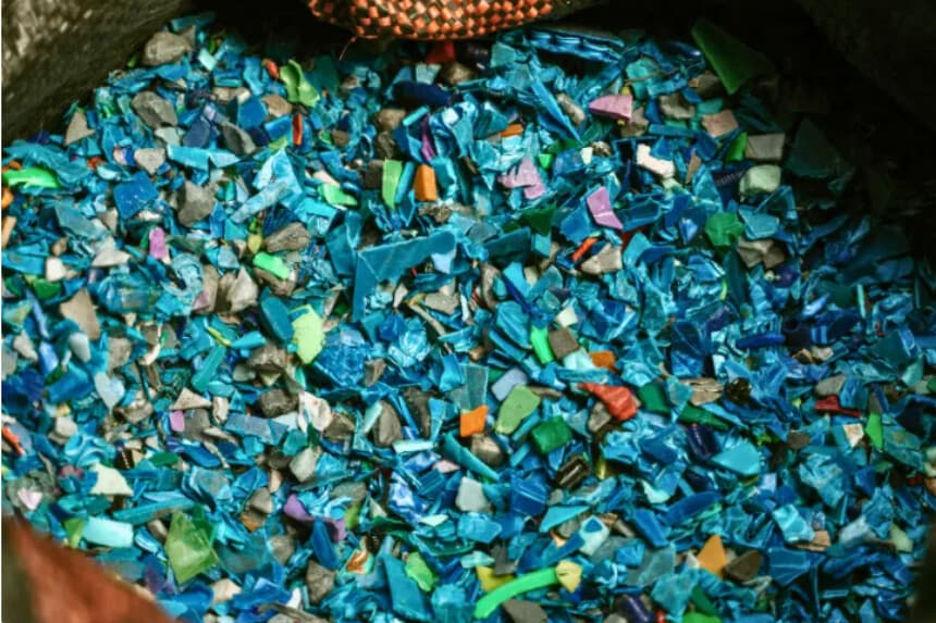 Los microplásticos nos rodean y estos hábitos disminuyen su impacto diario