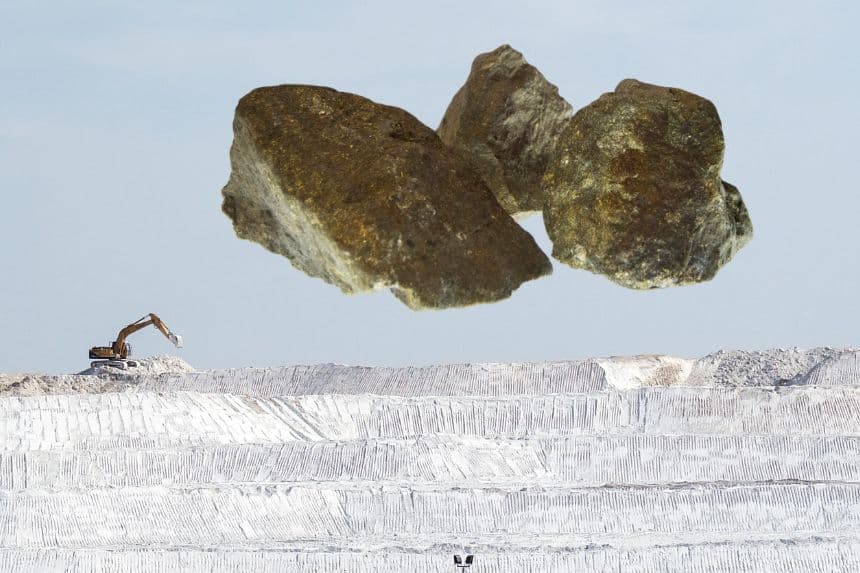 Imagen compuesta, The Epoch Times (Crédito de las imágenes: RODGER BOSCH/AFP via Getty Images, FAYEZ NURELDINE/AFP via Getty Images)