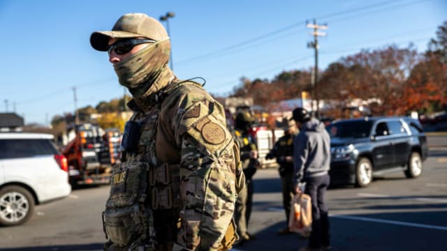 Operación de inmigración en Charlotte sigue en marcha: Departamento de Seguridad Nacional de EE. UU.