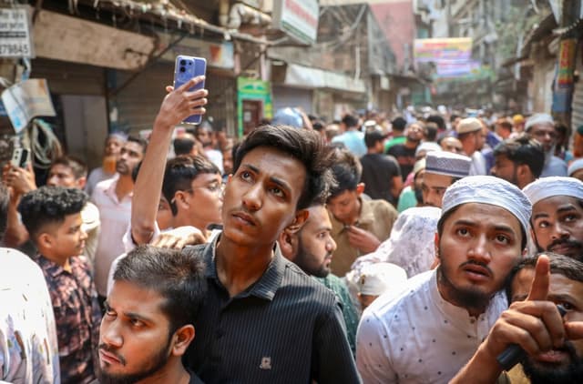 Sismo de 5.5 en Bangladés deja al menos 3 muertos y 10 heridos