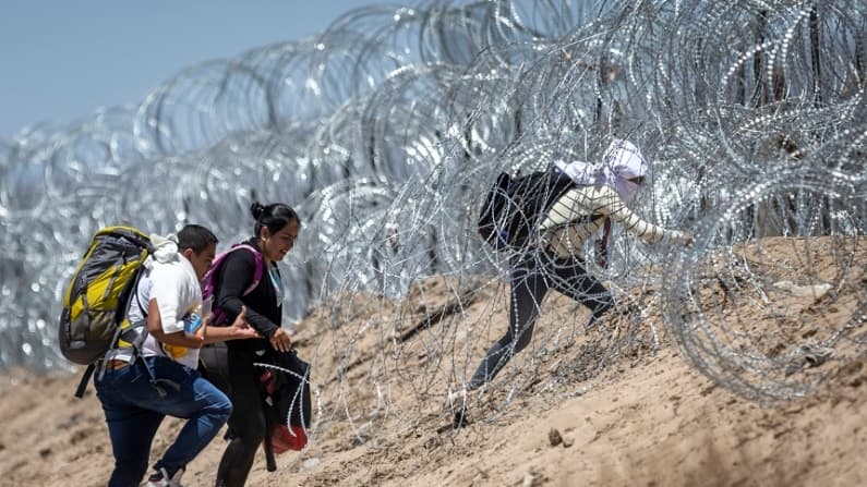 Fiscalía General de EE. UU. demanda a California por matrículas universitarias para inmigrantes ilegales