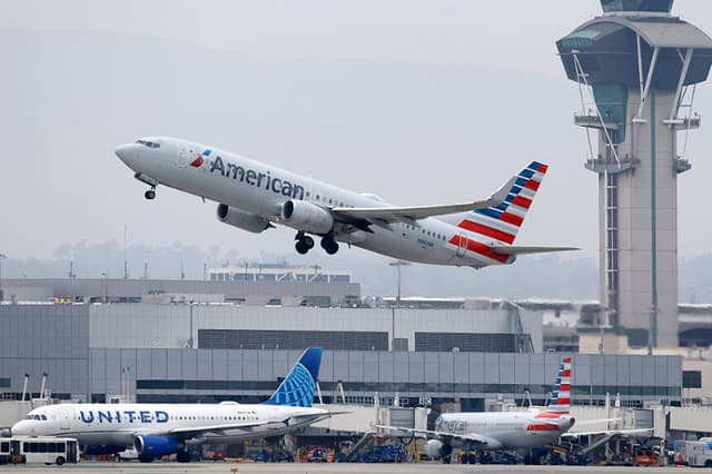 EE. UU. emite aviso que insta a pilotos a proceder con precaución en espacio aéreo venezolano