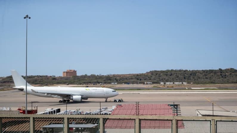 Venezuela suma 22 vuelos cancelados tras la suspensión de rutas por aerolíneas internacionales