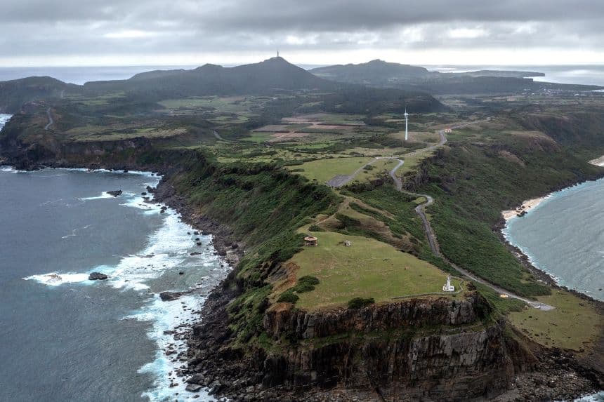La isla de Yonaguni fotografiada el 13 de abril de 2022 en Yonaguni, Japón. (Carl Court/Getty Images)