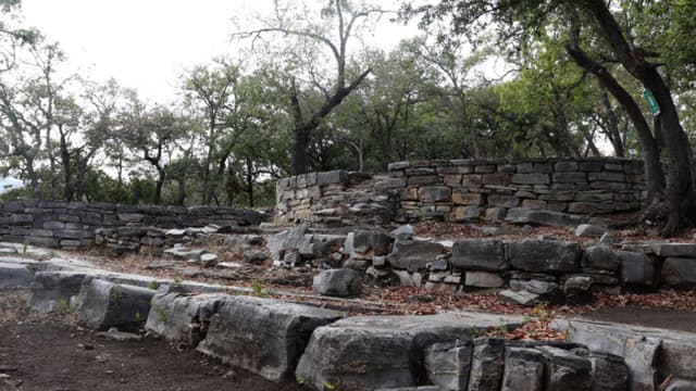 Fotografía cedida este martes, por el Instituto Nacional de Antropología e Historia del sitio arqueológico El Balcón de Montezuma, en Ciudad Víctoria estado de Tapaulipas (EFE/ Instituto Nacional de Antropología e Historia)