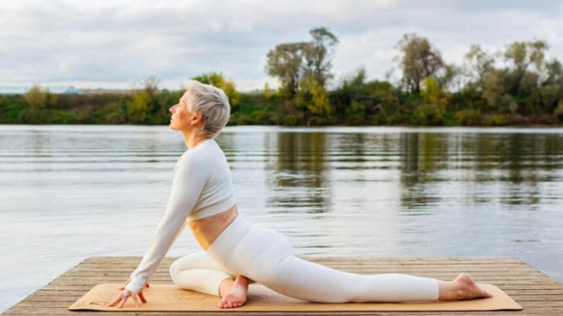 5 ejercicios efectivos para aliviar el dolor en los músculos piriformes