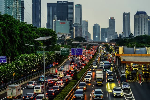 Yakarta desplaza a Tokio y lidera el ranking de ciudades más pobladas, dice la ONU