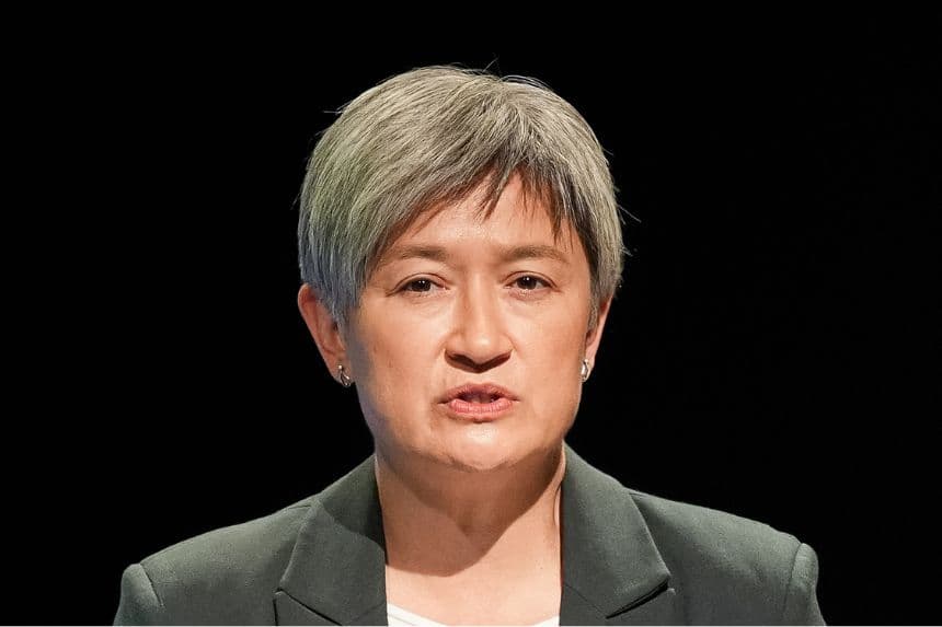 La ministra de Asuntos Exteriores, Penny Wong, pronuncia su discurso principal durante la Cumbre Especial ASEAN–Australia el 4 de marzo de 2024 en Melbourne, Australia. (Asanka Ratnayake/Getty Images)