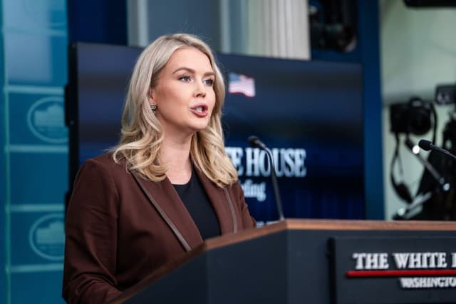 Trump considera medidas adicionales contra cárteles mexicanos, dice portavoz de Casa Blanca