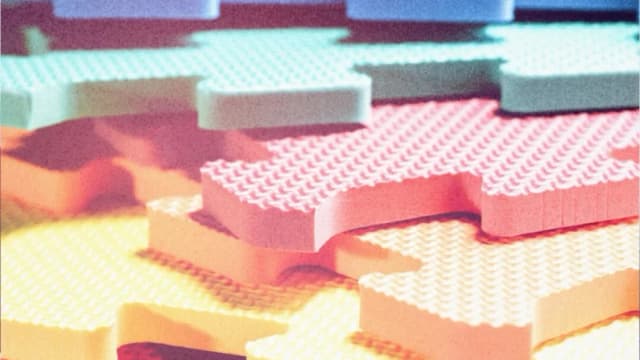 El peligro de los productos químicos plásticos que están por todas partes en tu hogar