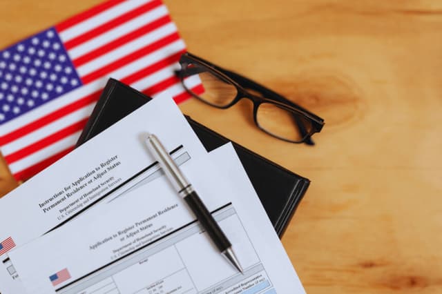 Estados Unidos revisará redes sociales de solicitantes de la visa H-1B