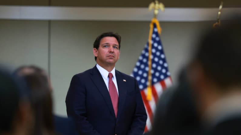 Florida designa a CAIR y a la Hermandad Musulmana como organizaciones terroristas extranjeras