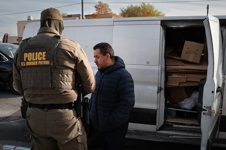 ICE detiene a 2824 personas y deporta a 11,870 en Nueva Orleans en noviembre